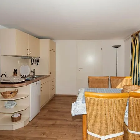 Ferienwohnungen Reetwinkel In Wieck Room photo